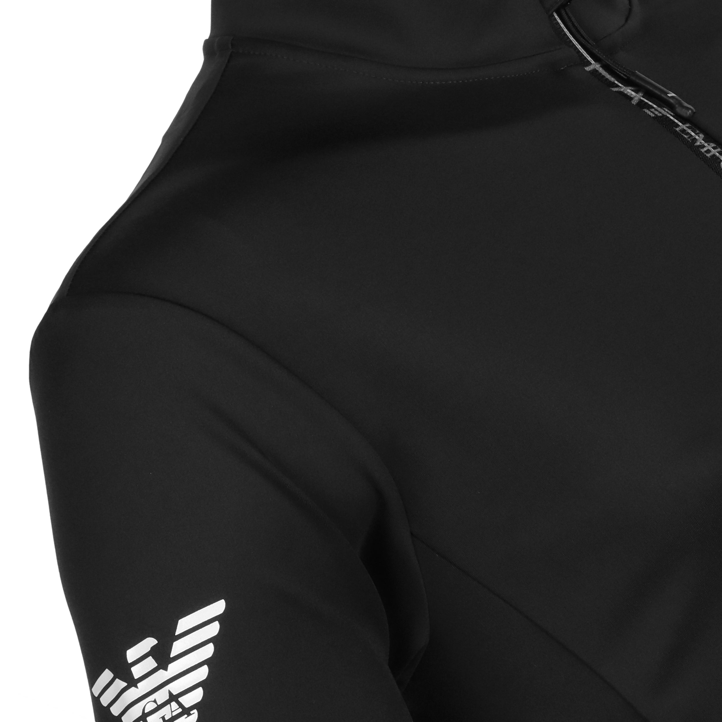 Emporio-Armani-EA7-Golf-  