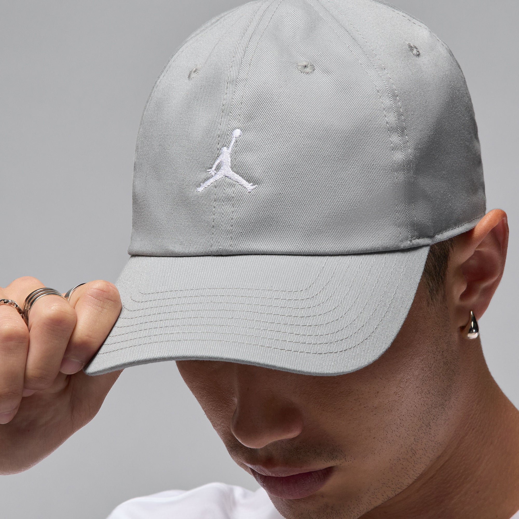 nike cap gray