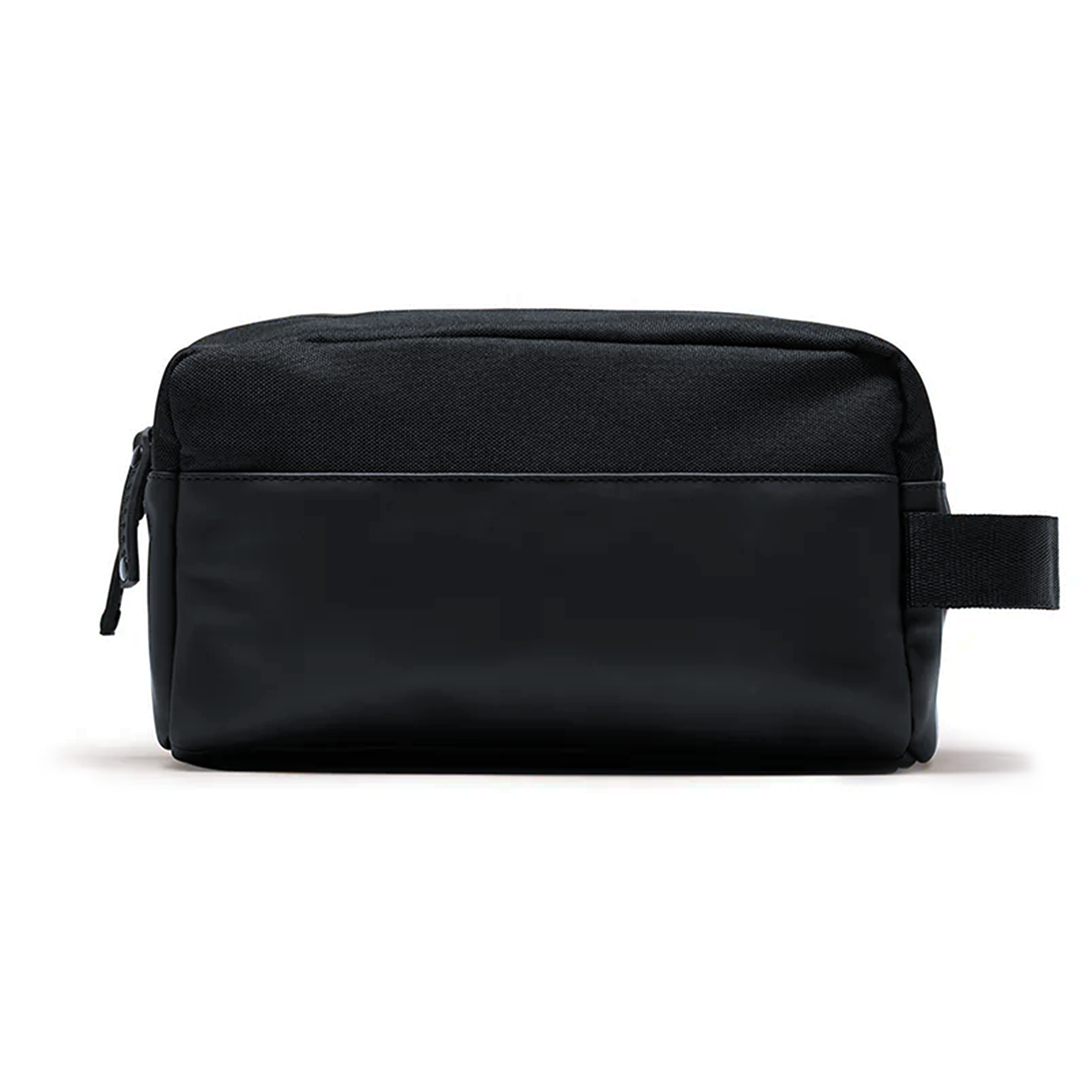 Castore Core Wash Bag Black 010