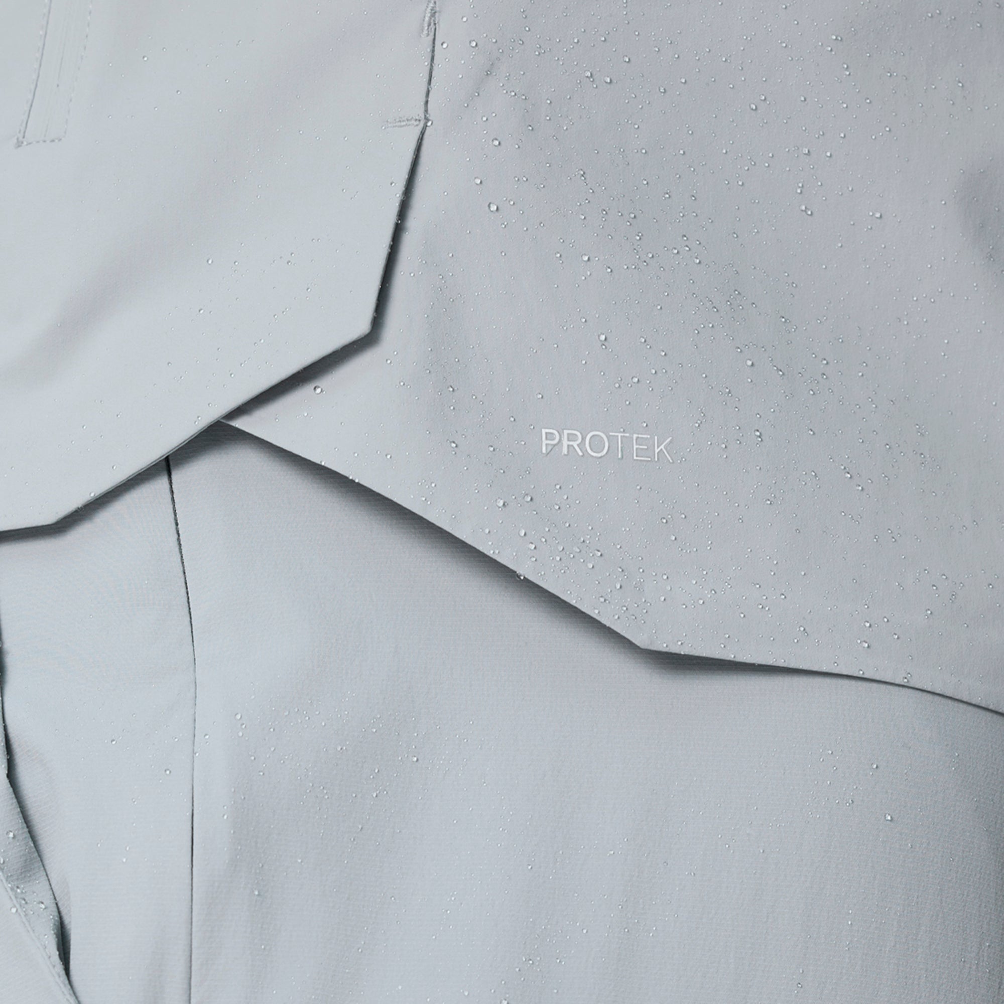Castore Golf Pinnacle Woven Jacket