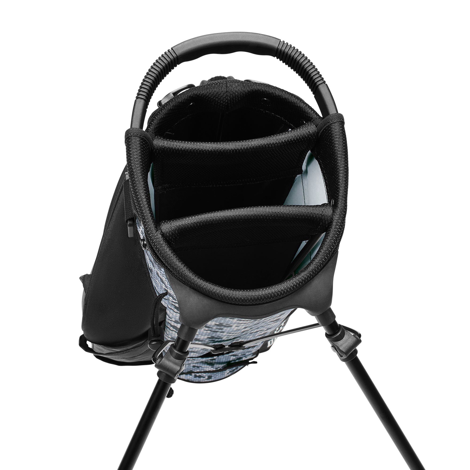 Cobra Golf Ultralight Carry Bag Winter Snake Camo 06
