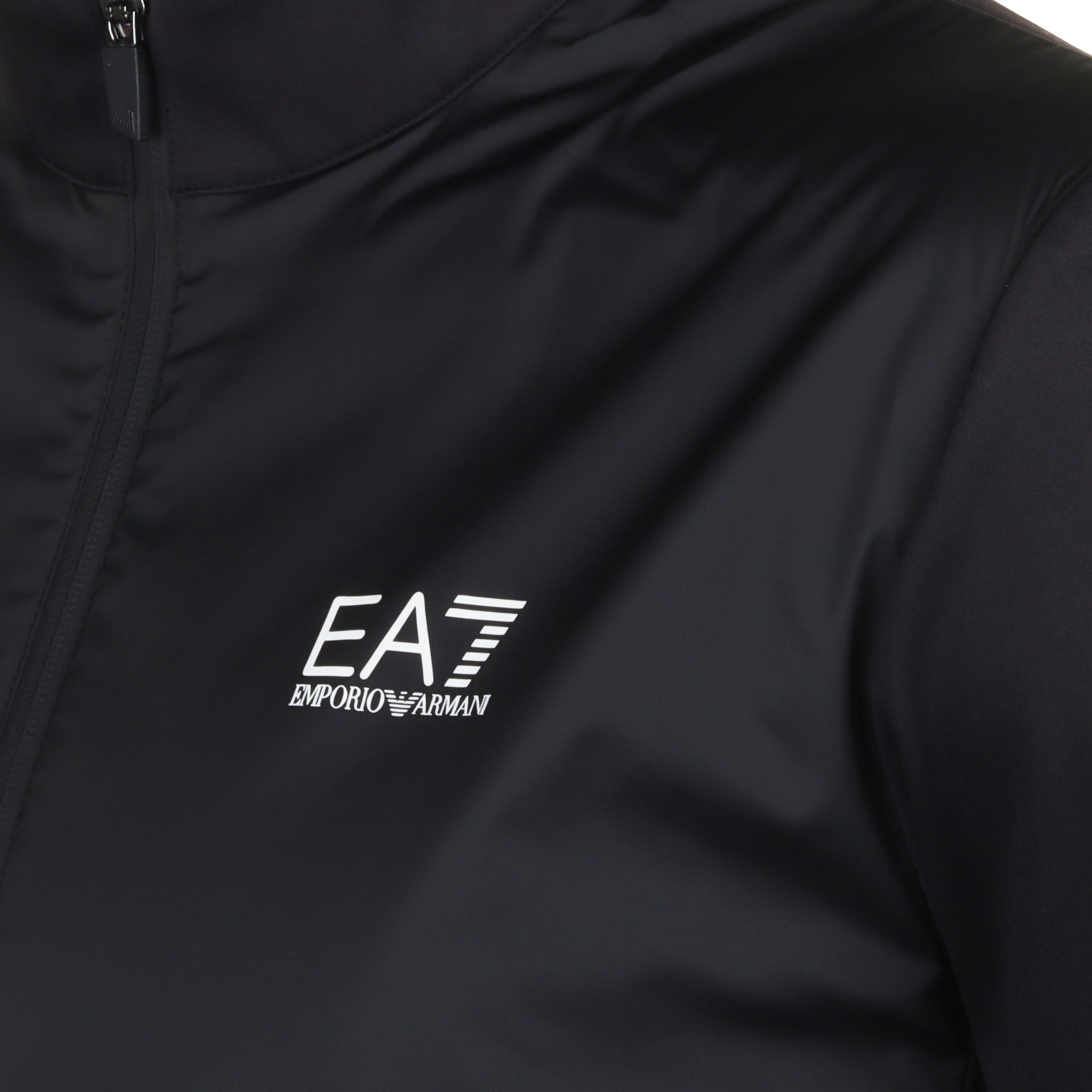 Emporio-Armani-EA7-Golf-Full-