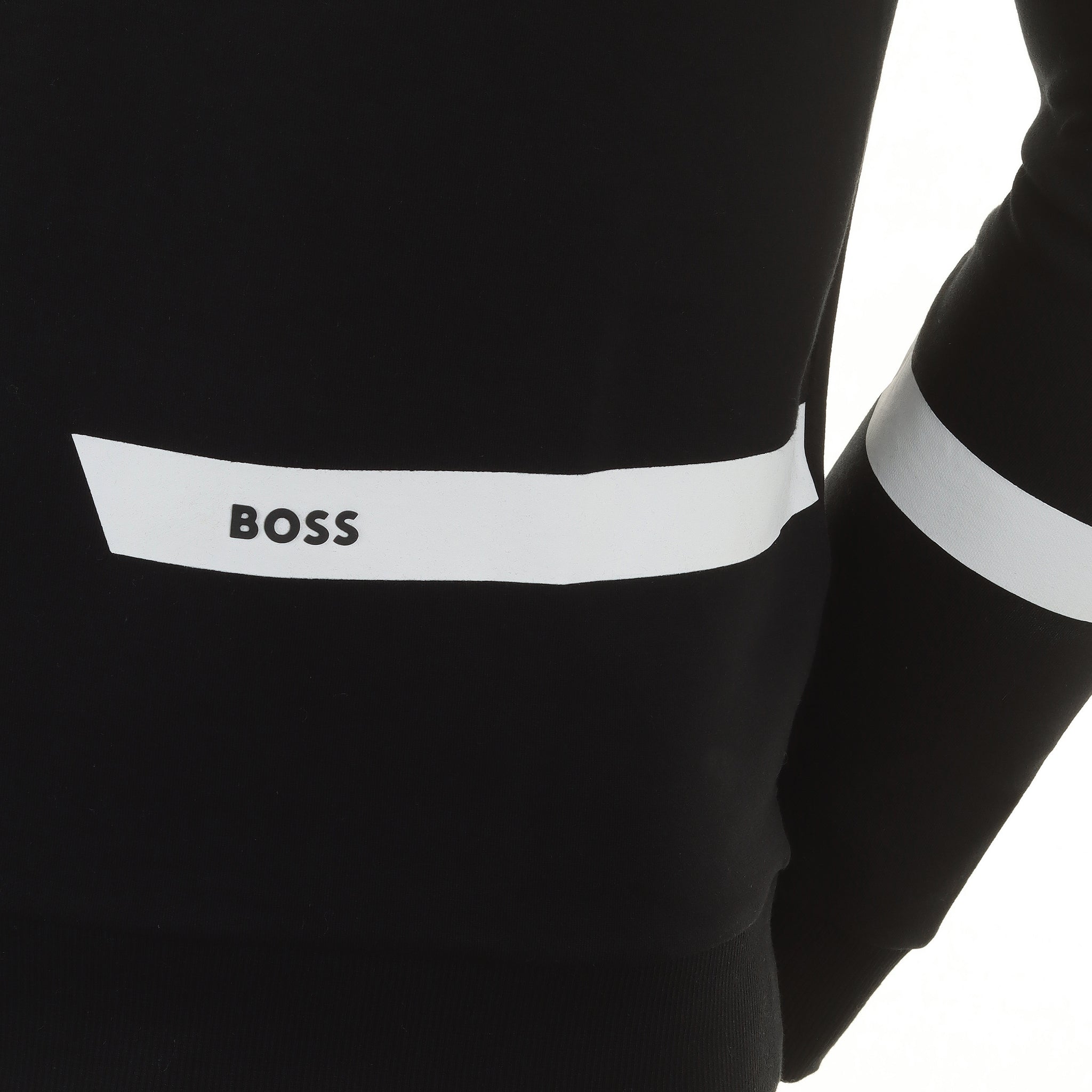 boss-sweat-1-half-zip-sweater-wi23-50498278-black-001