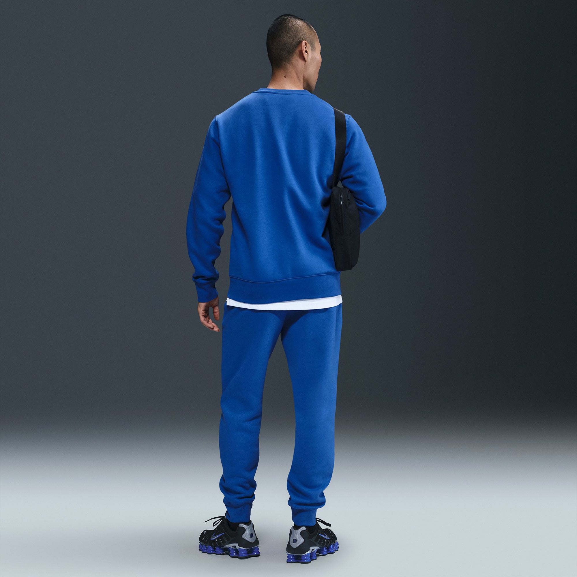 Nike Club Fleece Crew Neck
