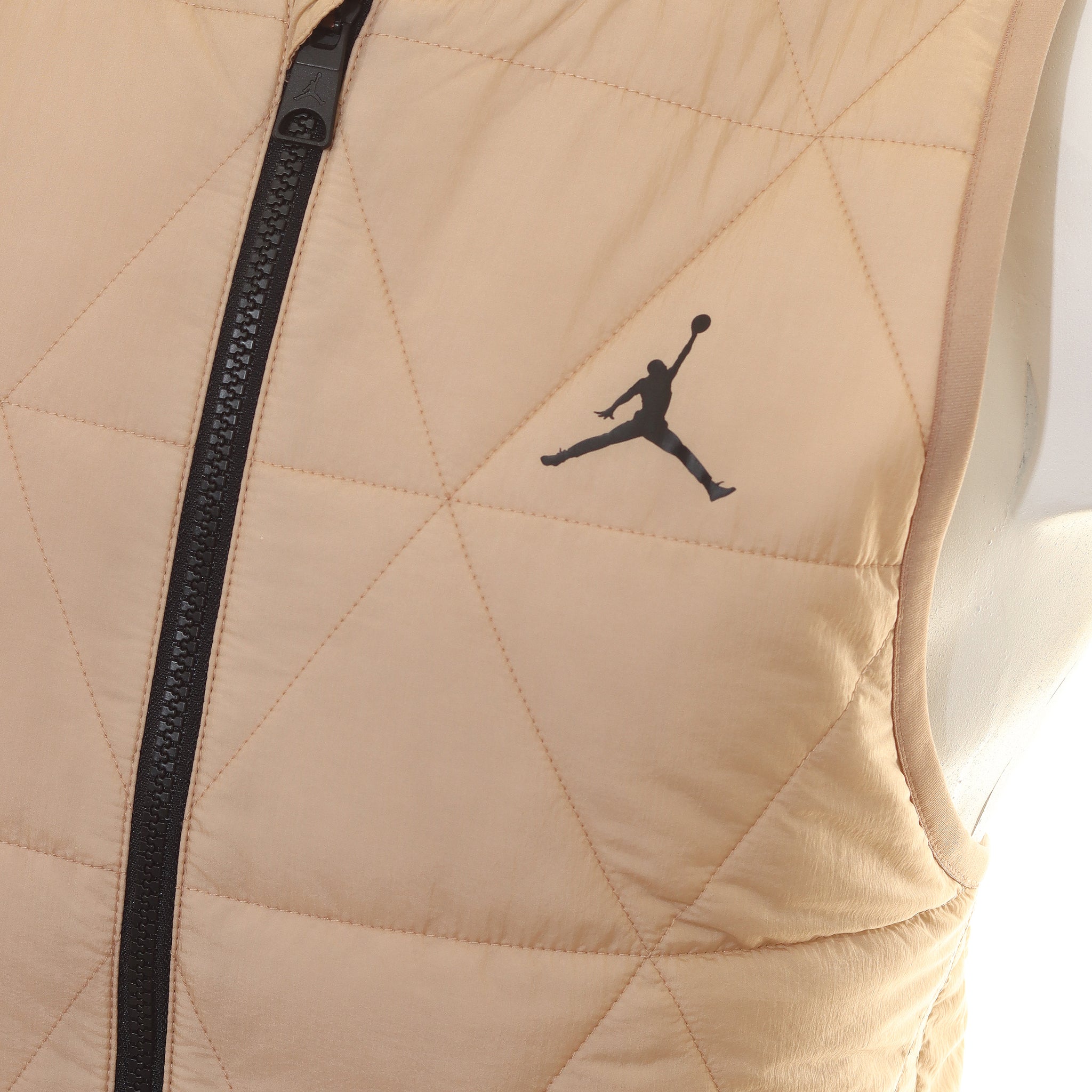 nike-jordan-sport-golf-full-zip-vest-fb3265-hemp-200