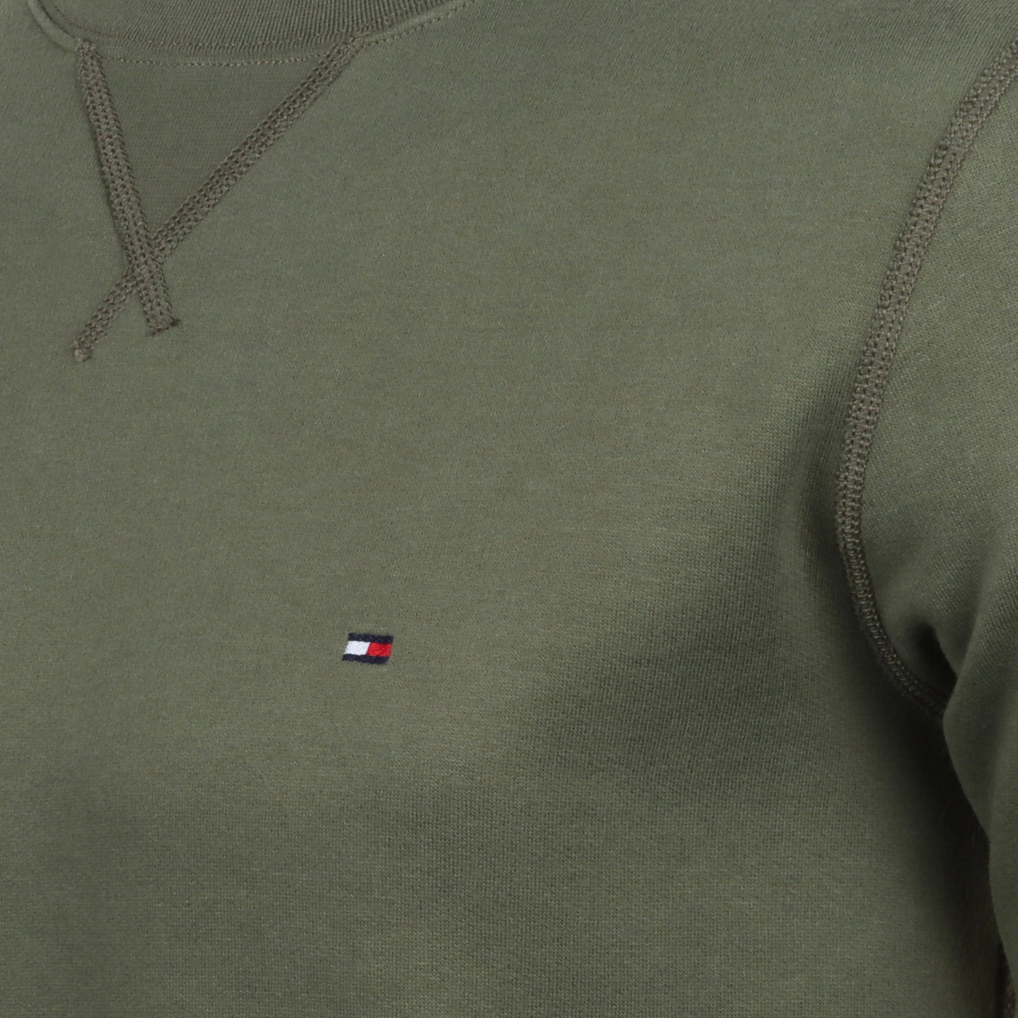 Tommy Hilfiger Essential Fleece Crew Neck Battle Green PLI