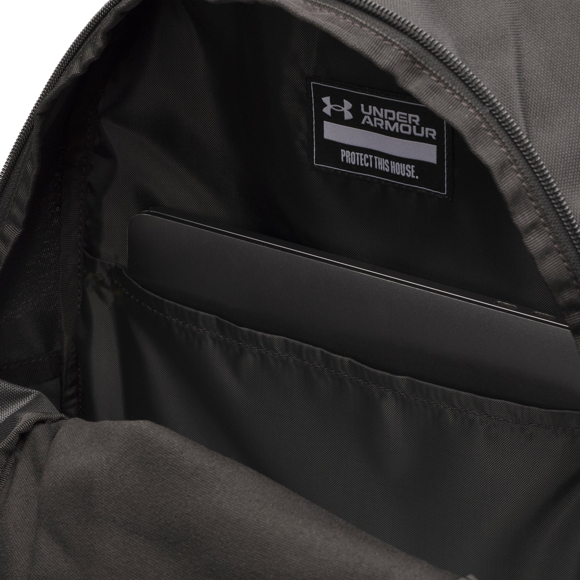 Under Armour Hustle Lite Backpack