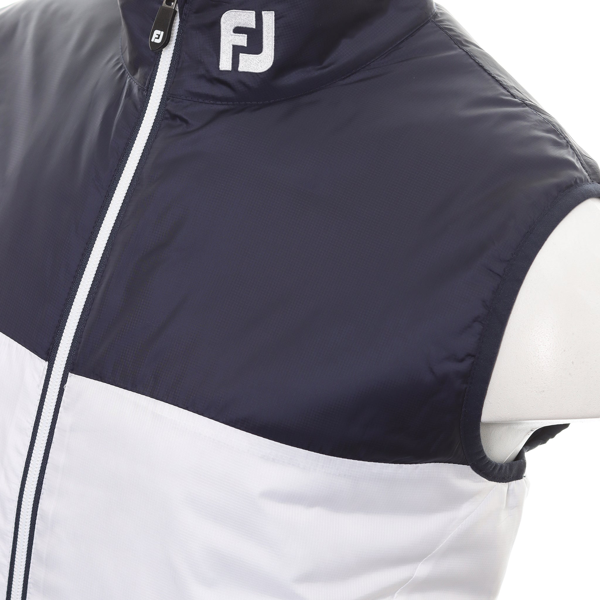 footjoy-lightweight-thermal-insulated-vest-84432-navy-white